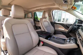 Lincoln Aviator 2022 AWD Standard 4dr SUV