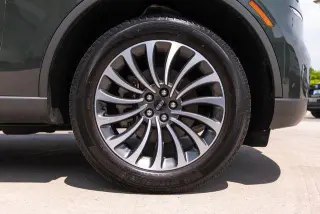 Lincoln Aviator 2022 AWD Standard 4dr SUV