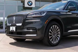 Lincoln Aviator 2022 AWD Standard 4dr SUV