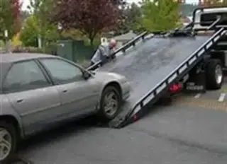 24/7 SERVICIO DE TOWING BARATO