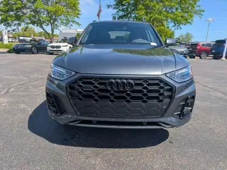 Audi Q5 2024 AWD quattro S line Premium 45 TFSI 4dr SUV