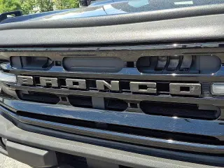 Ford Bronco 2022 4x4 Base 4dr SUV