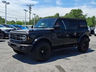 Ford Bronco 2022 4x4 Base 4dr SUV