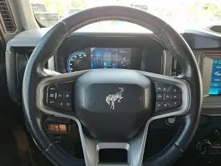 Ford Bronco 2022 4x4 Base 4dr SUV