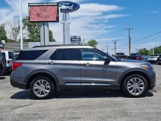 Ford Explorer 2023 AWD XLT 4dr SUV