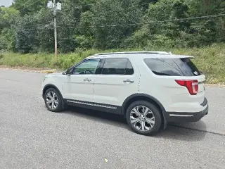 Ford Explorer 2019 AWD Limited 4dr SUV
