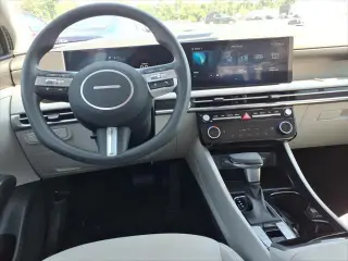Hyundai TUCSON 2026 SEL 4dr SUV