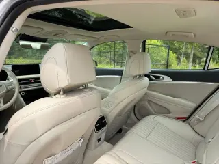 Genesis G70 2026 2.5T Prestige 4dr Sedan