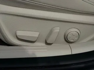 Genesis G70 2026 2.5T Prestige 4dr Sedan