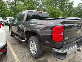 Chevrolet Silverado 1500 2015 4x4 LTZ 4dr Crew Cab 5.8 ft. SB