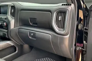 Chevrolet Silverado 1500 2019 4x4 LTZ 4dr Crew Cab 5.8 ft. SB