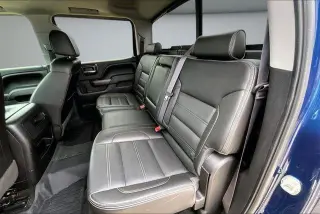 GMC Sierra 1500 2017 4x4 Denali 4dr Crew Cab 5.8 ft. SB