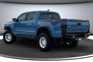 Toyota Tacoma 2018 4x4 TRD Pro 4dr Double Cab 5.0 ft SB 6M