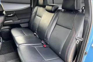 Toyota Tacoma 2018 4x4 TRD Pro 4dr Double Cab 5.0 ft SB 6M