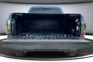 Toyota Tacoma 2018 4x4 TRD Pro 4dr Double Cab 5.0 ft SB 6M