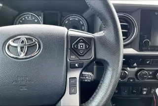 Toyota Tacoma 2018 4x4 TRD Pro 4dr Double Cab 5.0 ft SB 6M