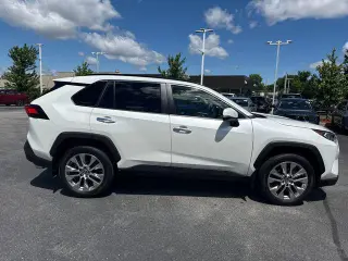 Toyota RAV4 2021 AWD Limited 4dr SUV