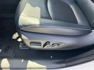 Toyota RAV4 2021 AWD Limited 4dr SUV
