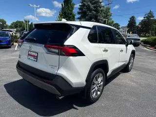 Toyota RAV4 2021 AWD Limited 4dr SUV