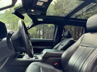 Ford Expedition 2021 4x2 XLT 4dr SUV