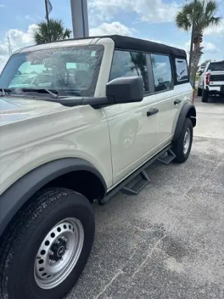 Ford Bronco 2025 4x4 Base 4dr SUV