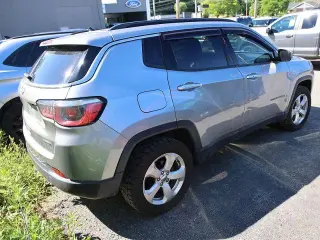 Jeep Compass 2018 4x4 Latitude 4dr SUV