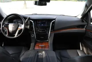 Cadillac Escalade 2017 4x4 Luxury 4dr SUV