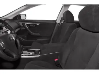 Nissan Altima 2015 2.5 SV 4dr Sedan