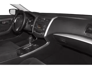 Nissan Altima 2015 2.5 SV 4dr Sedan