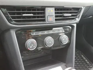 Volkswagen Taos 2023 SE 4dr SUV