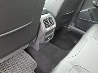 Volkswagen Taos 2023 SE 4dr SUV