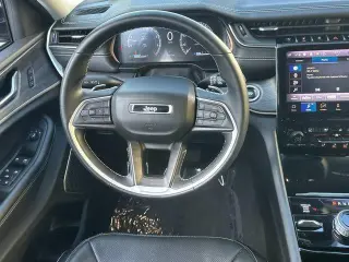 Jeep Grand Cherokee L 2021 4x4 Limited 4dr SUV