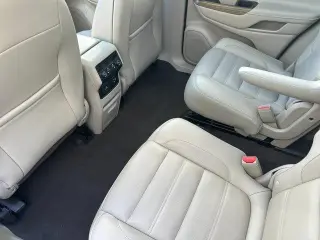 GMC Acadia 2019 4x4 Denali 4dr SUV