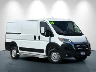 Ram ProMaster 2025 SLT 2500 136 WB 3dr Low Roof Cargo Van