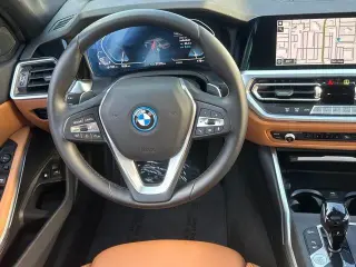 BMW 3 Series 2022 330e 4dr Sedan