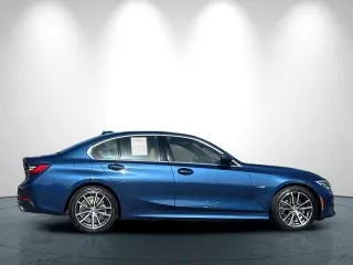 BMW 3 Series 2022 330e 4dr Sedan