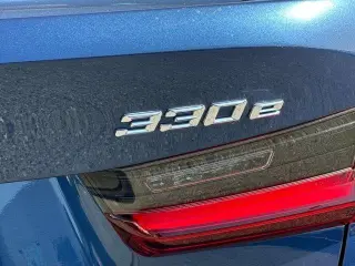 BMW 3 Series 2022 330e 4dr Sedan