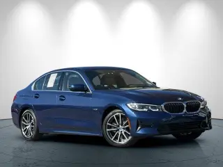 BMW 3 Series 2022 330e 4dr Sedan