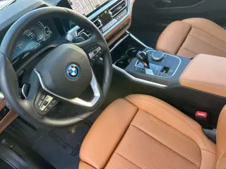 BMW 3 Series 2022 330e 4dr Sedan