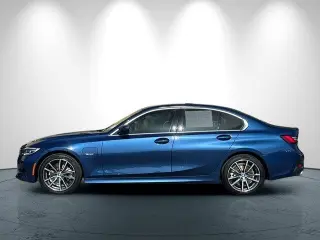BMW 3 Series 2022 330e 4dr Sedan