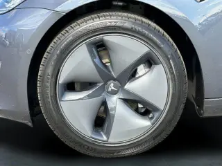 Tesla Model 3 2020 Standard Range Plus 4dr Sedan