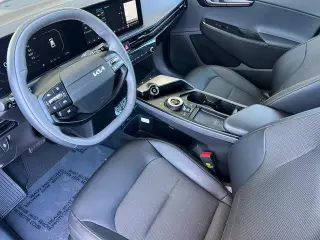 Kia EV6 2025 Light Long Range 4dr Crossover