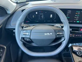Kia EV6 2025 Light Long Range 4dr Crossover