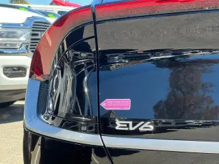 Kia EV6 2025 Light Long Range 4dr Crossover