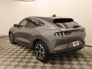 Ford Mustang Mach-E 2023 Premium 4dr SUV