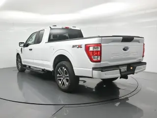 Ford F-150 2023 4x2 XL 4dr SuperCab 6.5 ft. SB