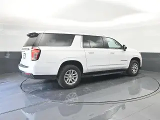 Chevrolet Suburban 2023 4x2 LS 4dr SUV