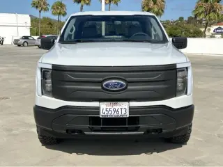 Ford F-150 Lightning 2023 AWD XLT 4dr SuperCrew 5.5 ft. SB