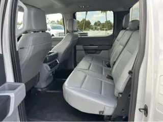 Ford F-150 Lightning 2023 AWD XLT 4dr SuperCrew 5.5 ft. SB