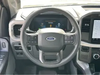 Ford F-150 Lightning 2023 AWD XLT 4dr SuperCrew 5.5 ft. SB